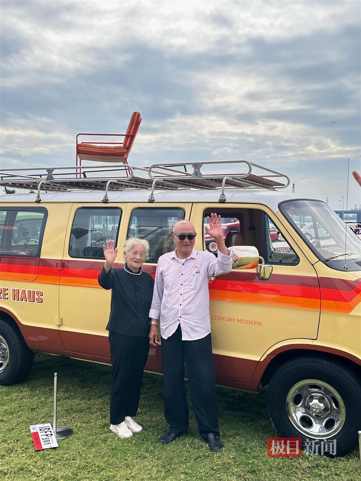 90岁抗美援朝老兵自驾23年游遍全国，86岁老伴全程相伴