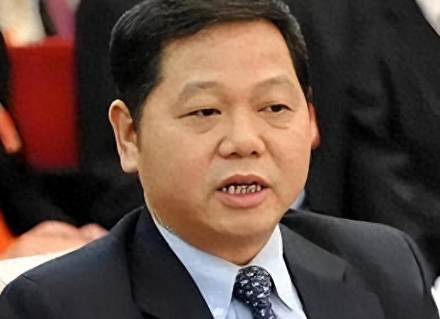 深圳前市长许宗衡贪腐案：8年敛财20亿，落马时仅剩三千元