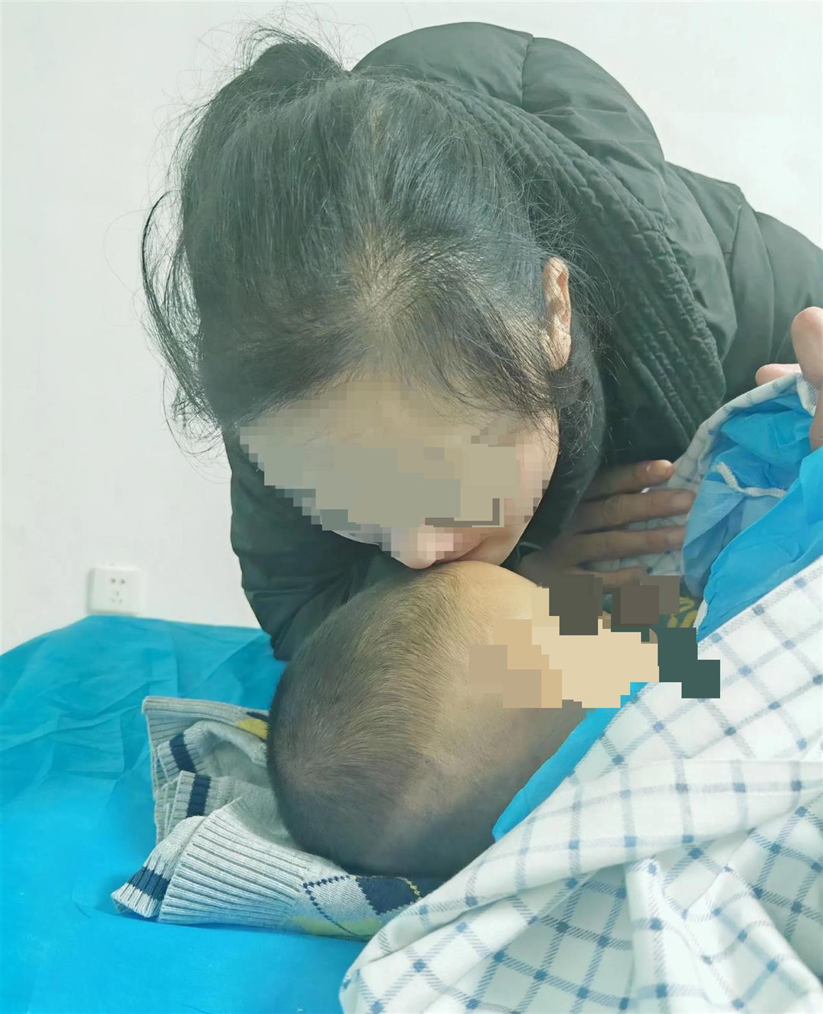 4岁男童药店打针后离世，涉事人员已被警方控制