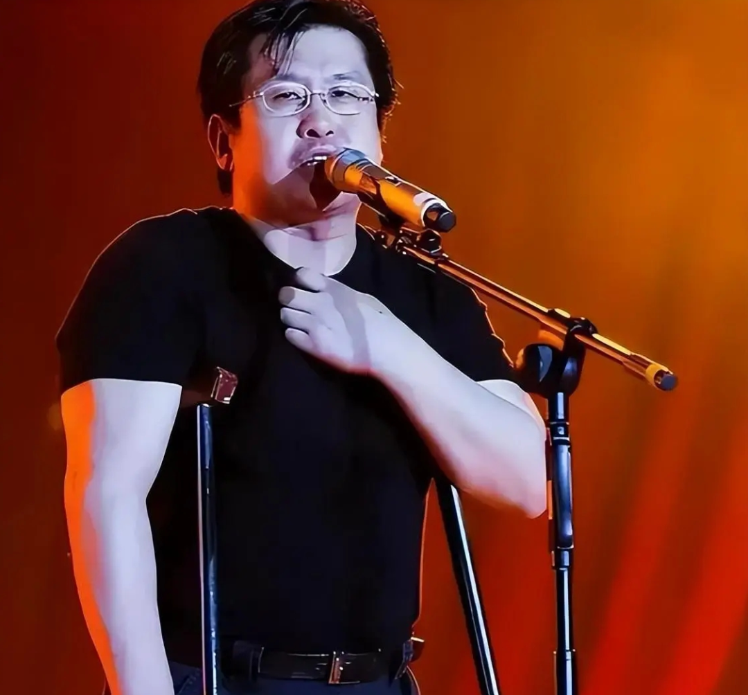 郑智化回应封杀风波：疾病缠身或借机退休，宣布3天后关闭微博