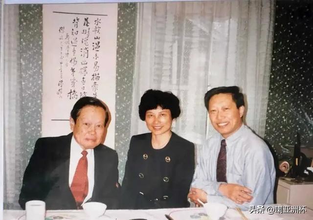 清华‘杨振宁书屋’开放：跨越世纪的学术与家国情怀