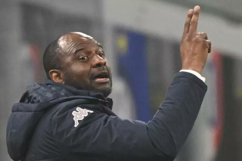 热那亚官方宣布主帅维埃拉下课，本赛季意甲9轮不胜垫底