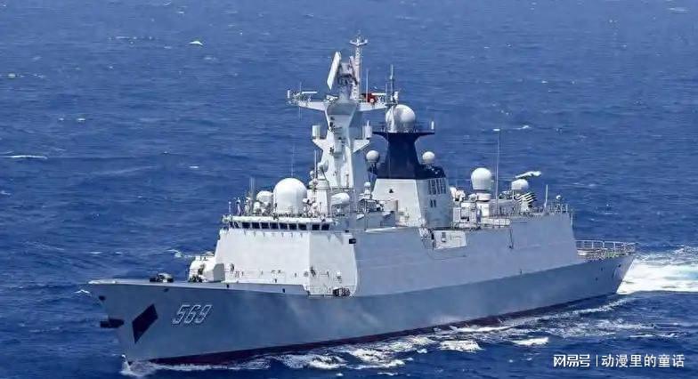 4000吨对10万吨：南海054A护卫舰硬刚美航母，展现中国海军实力