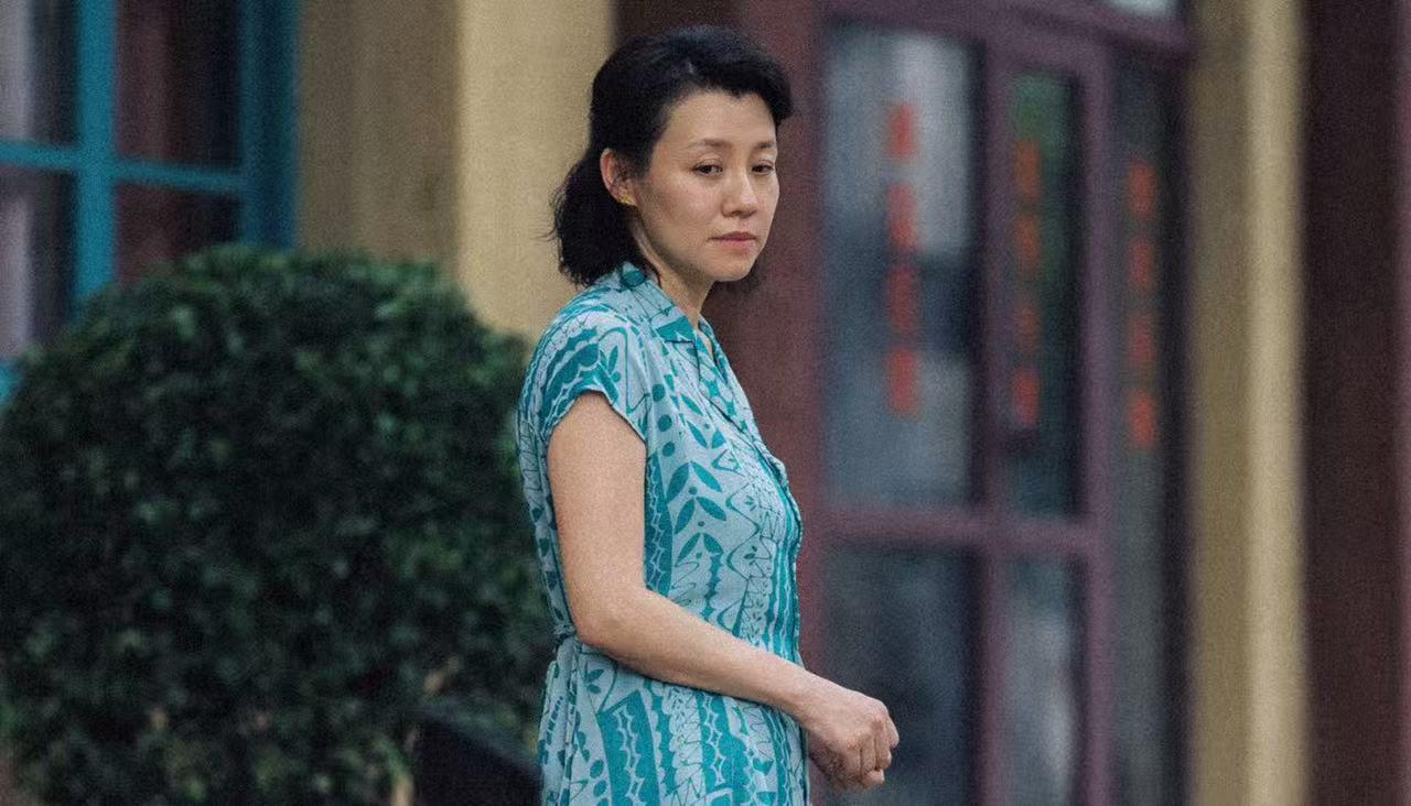 11月6日追剧指南：11部热播长剧更新，年代剧《依依向北风》今日收官