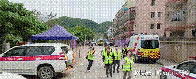 才播4集就榜单第一，佘诗曼令观众成功入坑，港剧有新天花板了