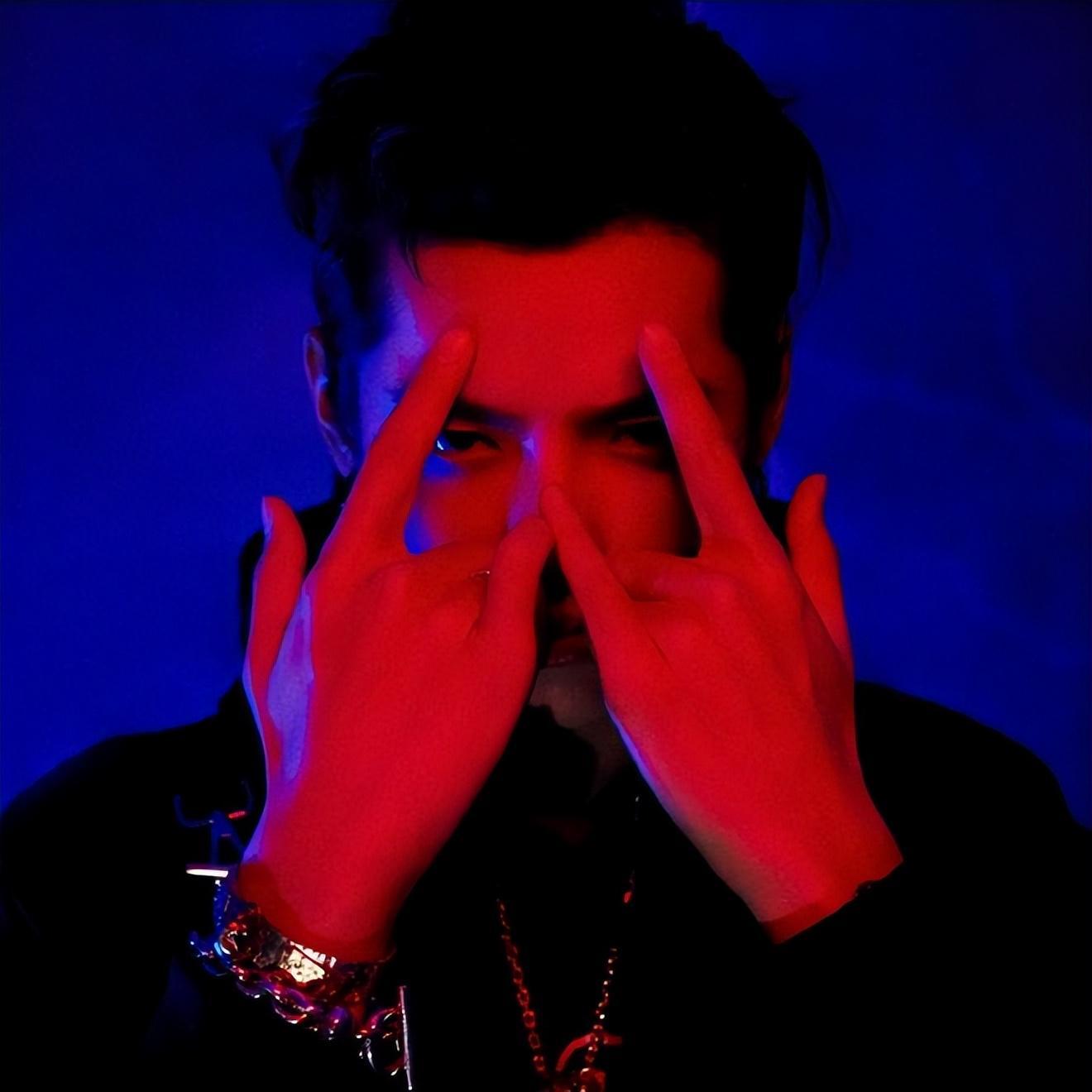 KRIS生日引热议，多位Rapper公开送祝福