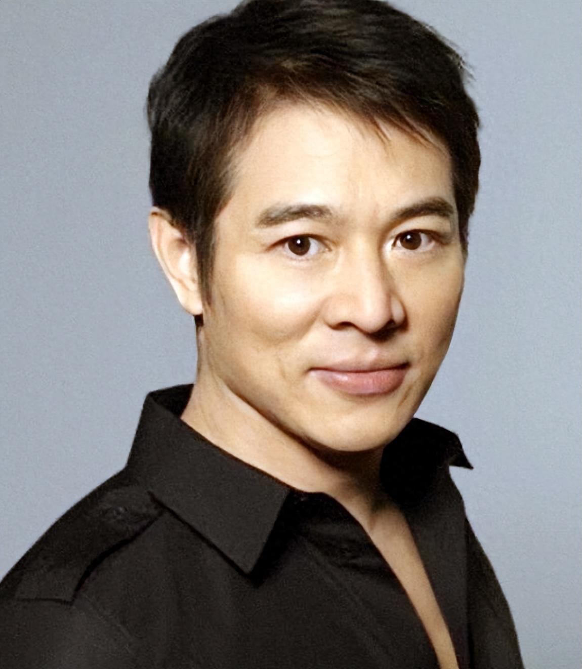 李连杰亲自辟谣换心传闻，向太力挺真相大白