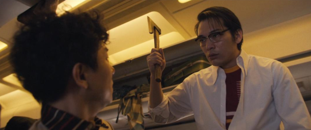 《凶降喜讯》：韩国电影如何用历史解构真相与谎言？