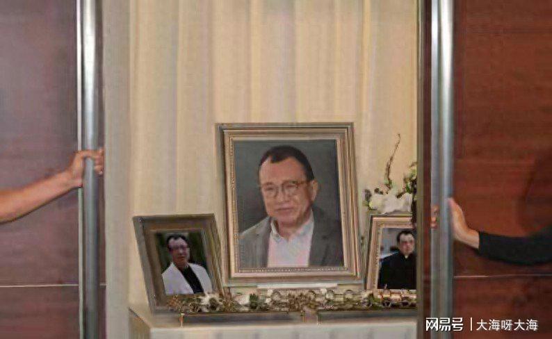 成龙古天乐等众星送别许绍雄，遗愿捐款感动全场