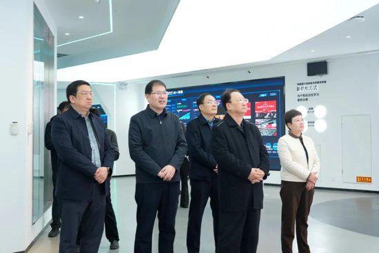 景俊海赴西安电子科技大学开展人工智能立法专题调研