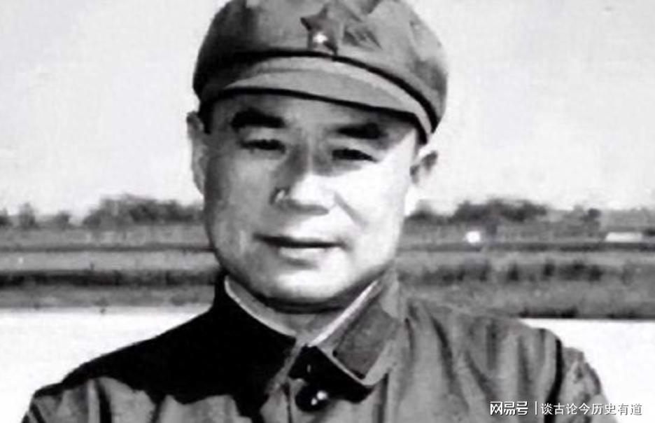 1969年王近山复出：无人接站背后的战友情深