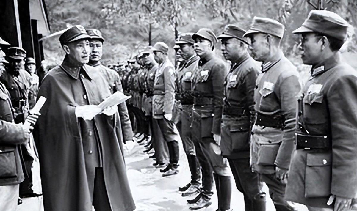 台军老兵忠告儿子：两岸若开战，切勿盲目冲锋