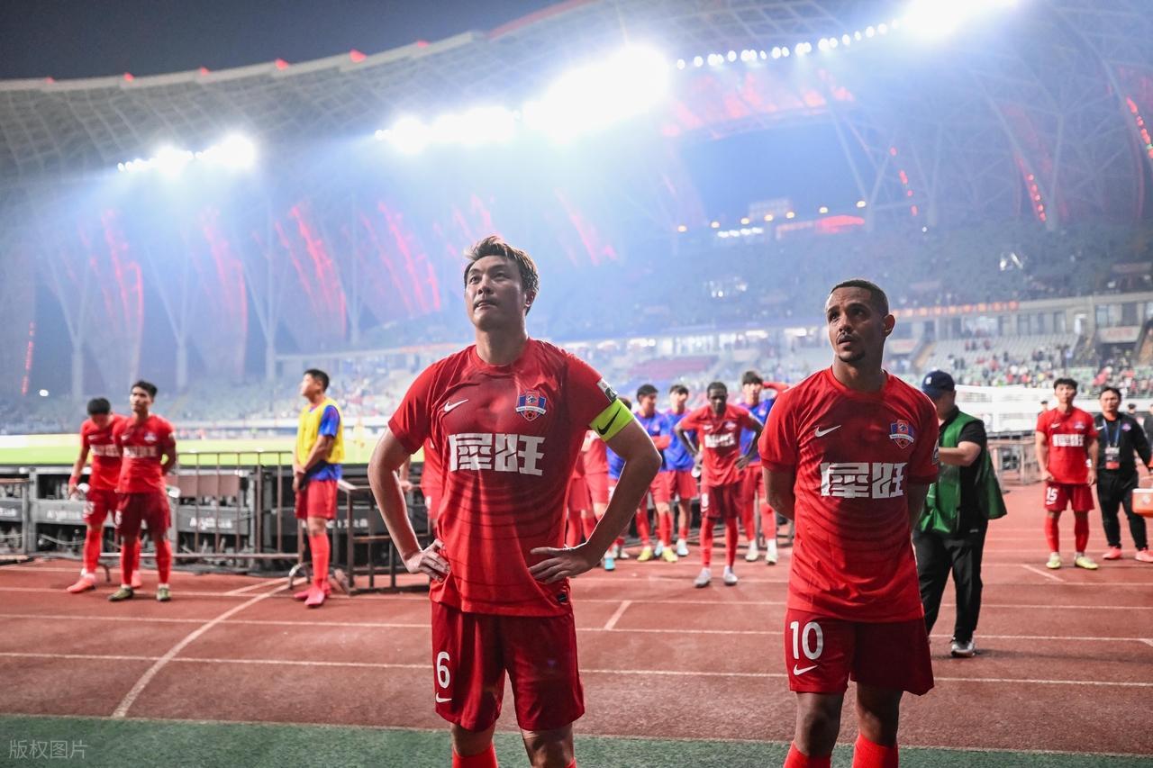 中超末轮最惨球队揭秘：全力以赴竟成“假球”代名词？