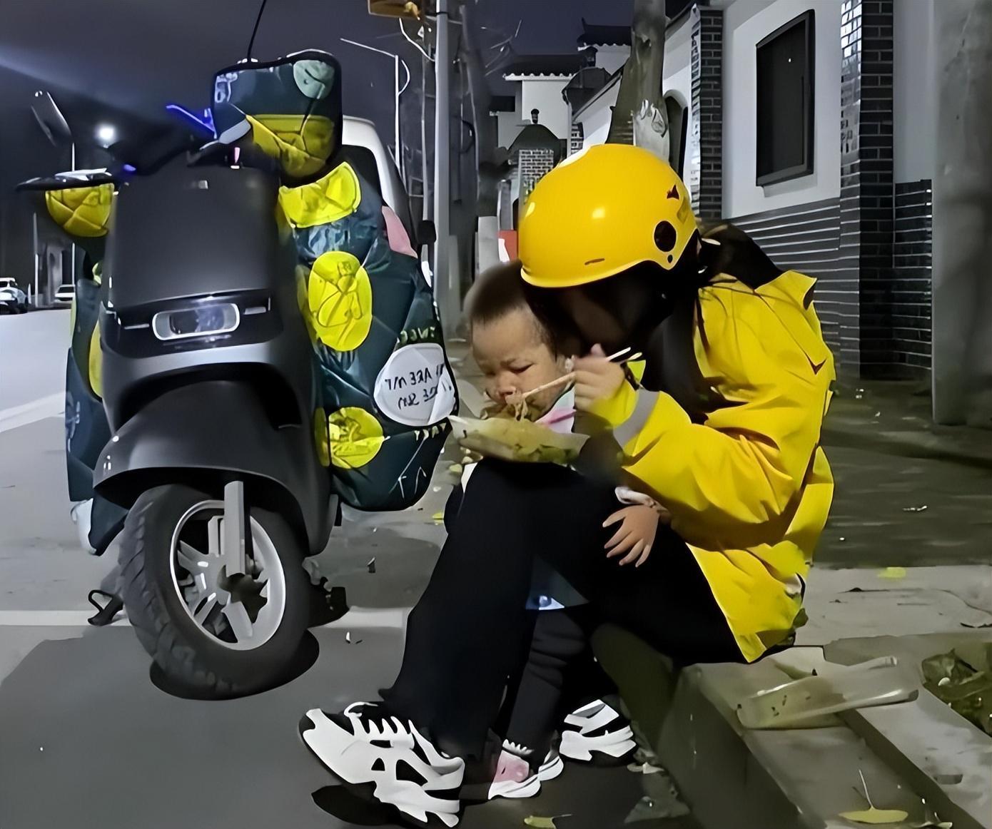 两年新增20万女骑手：中国女性为何纷纷投身外卖行业？