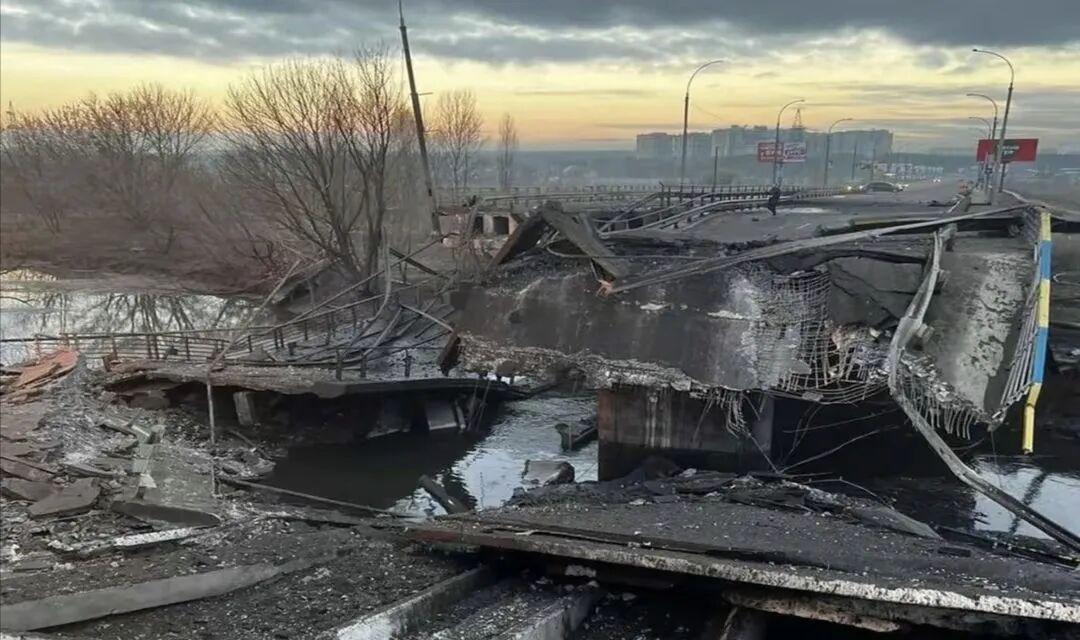 俄军发动精准斩首行动，乌军高层遇袭，泽连斯基紧急赴欧求援