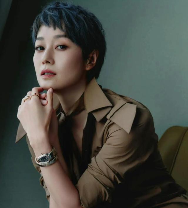 宋佳金鸡影后引争议：实力与传闻交织下的奖项归属之谜