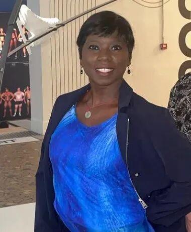 法国花滑传奇苏丽娅·波娜丽奖牌被盗，抗争命运的一生再添遗憾