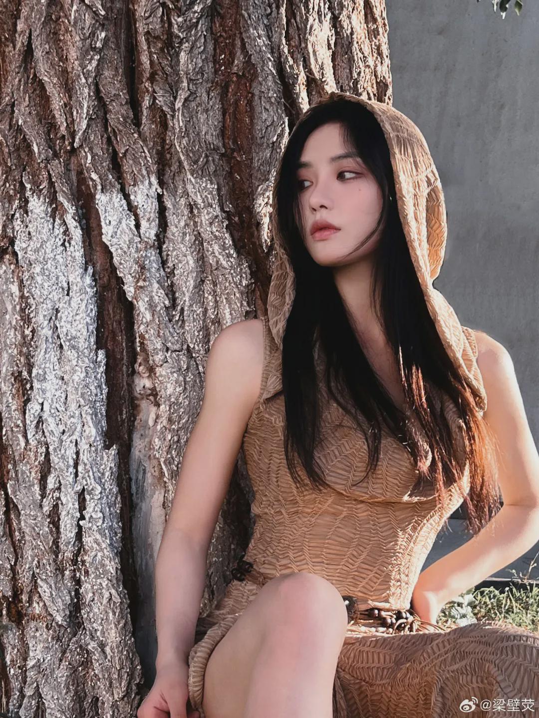 英皇艺人梁壁熒全运会夺太极剑铜牌，才貌双全引关注