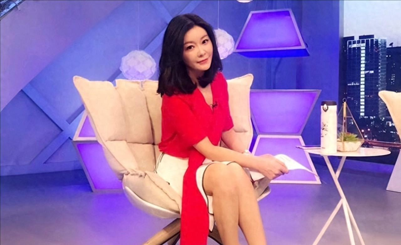 丁克15年后意外怀孕，41岁生下矮小症女儿，王小骞如何逆袭人生？