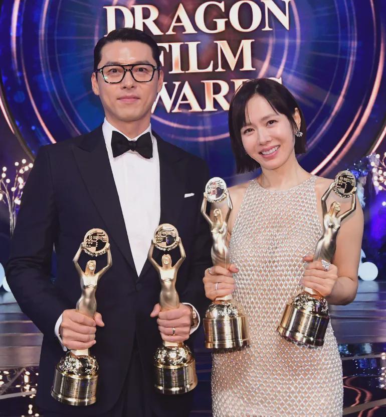 韩网热议：青龙奖争议不断，韩国电影三大奖是否已失权威？