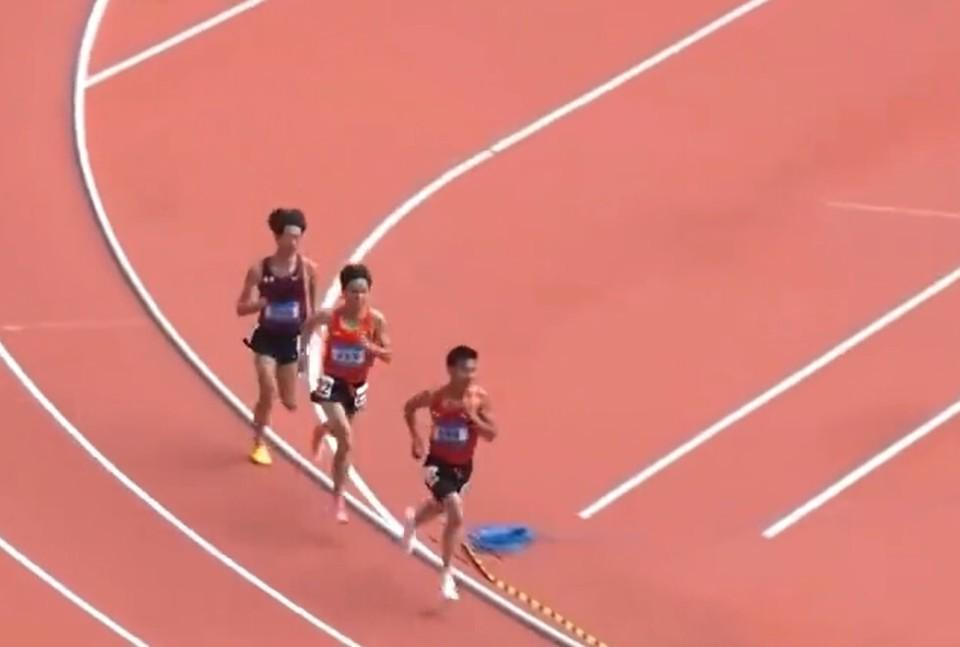 全运会万米决赛争议：云南选手违规领跑致双双取消成绩