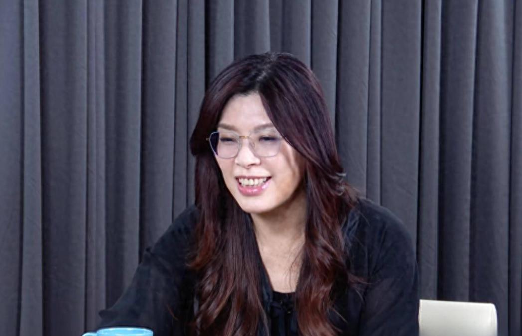 郑丽文提一国两区新构想，大陆积极回应，访陆或成两岸关系转折点