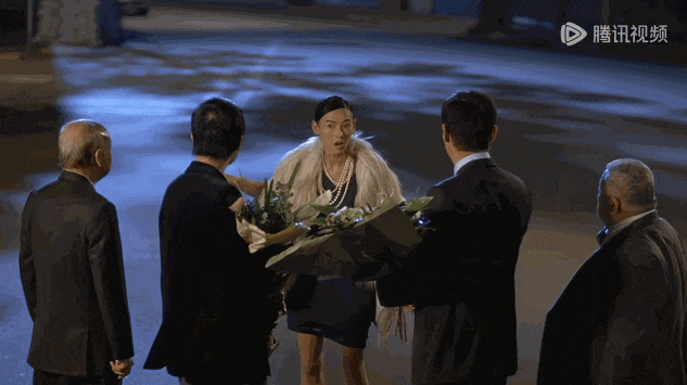 方芳芳约会混乱片段