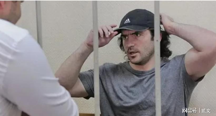 最低调普京女婿被亿万富豪当街暴打：拒绝10亿赔偿，只提一个要求