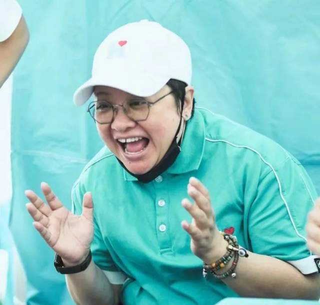 香港火灾爱心汇聚：韩红基金会捐千万，SM韩团及杨千嬅积极响应