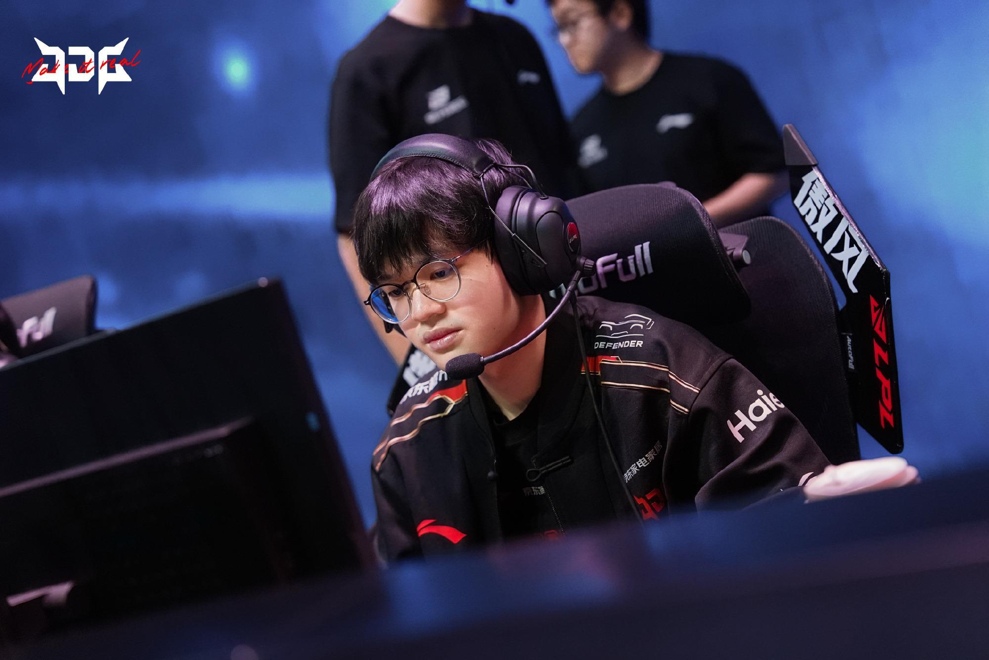 JDG亚洲邀请赛0-2负于DK，中野表现低迷，showmaker亮眼发挥