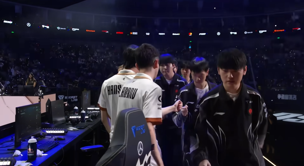 S15淘汰赛：TES时隔五年重返四强，阿水赛后哽咽