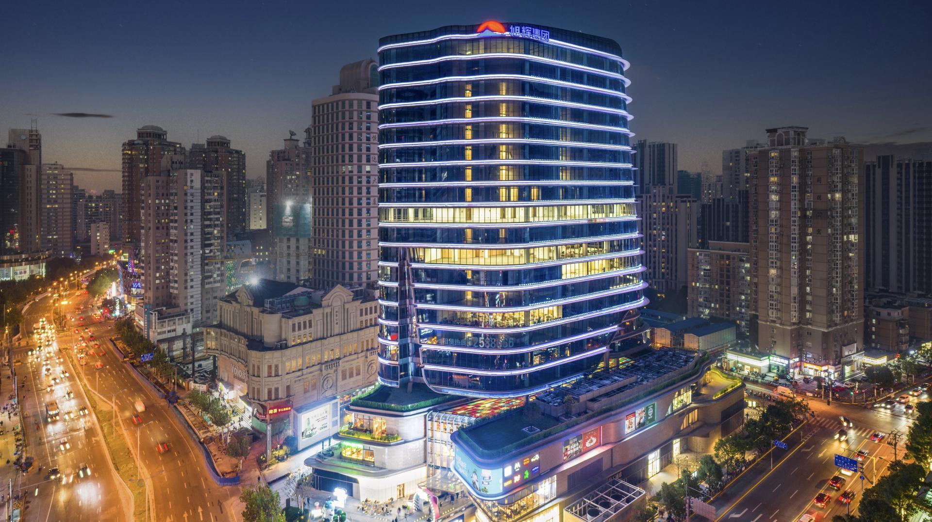 房企化债加速，旭辉百亿境内债重组方案获通过，林中称“站起来”还需三年时间