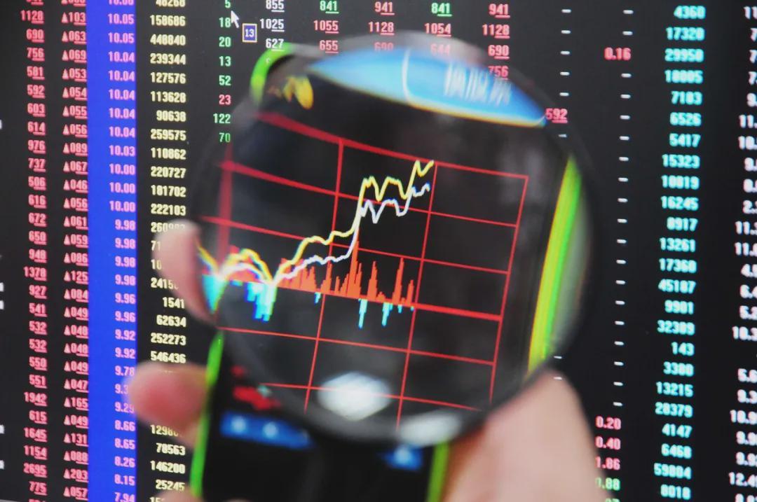 美联储2025年首次降息：揭示五大经济信号