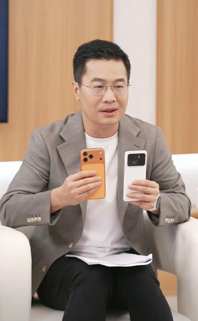小米17命名引热议，卢伟冰：7是幸运数字，产品力大升级