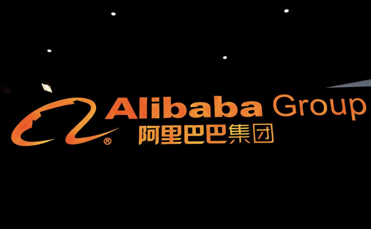 木头姐四年来首购阿里！阿里市值突破3.3万亿港元，AI驱动估值重塑