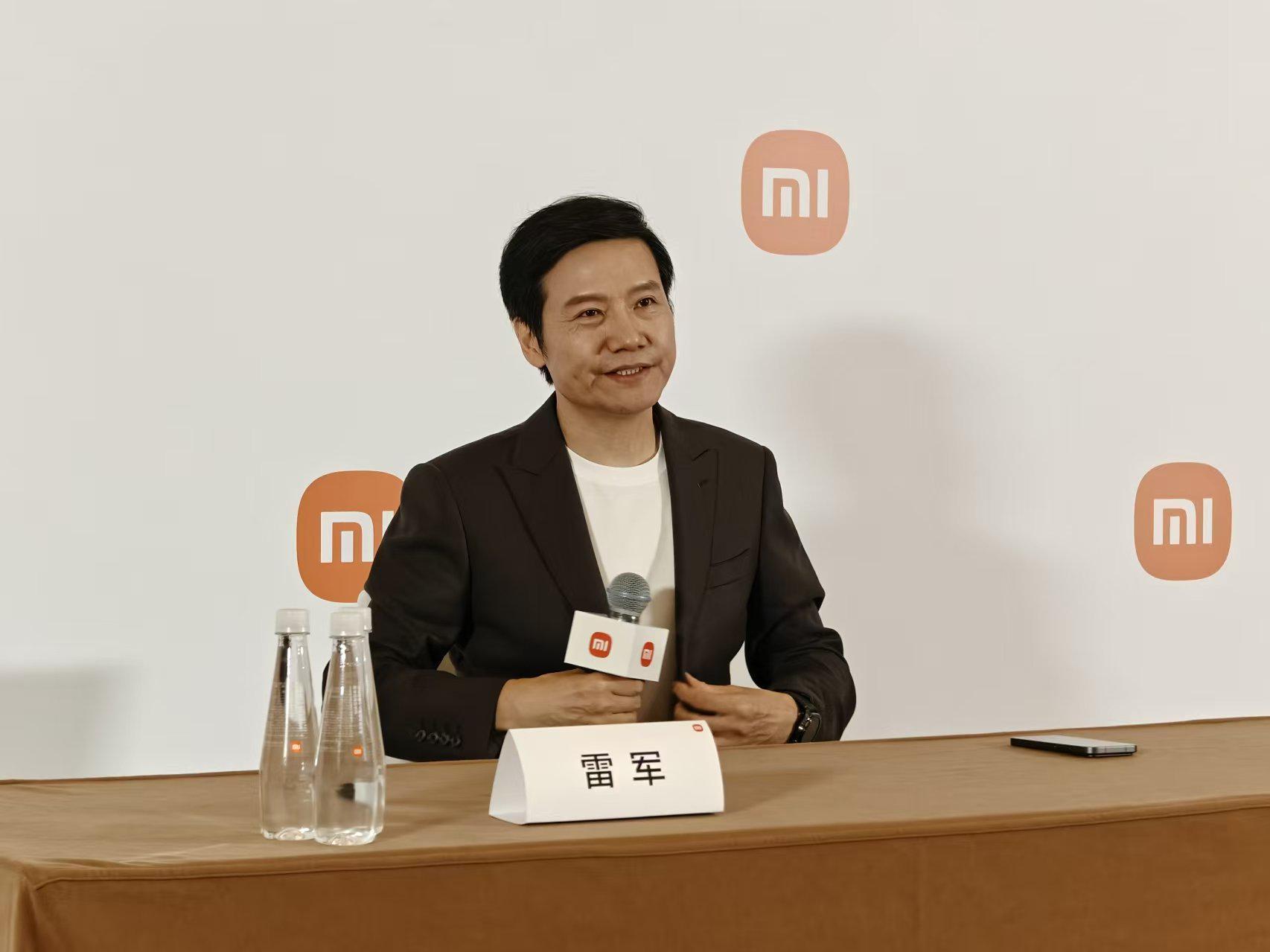 雷军回应质疑：小米技术突破与自研芯片的坚定之路