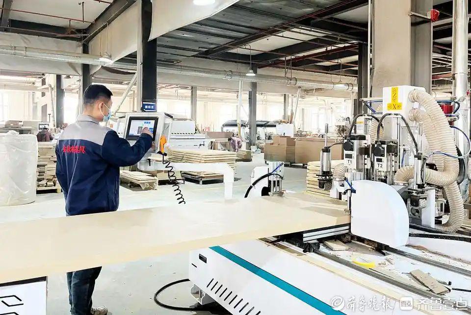 中国桌椅有多牛？这2个小县城，年产值500亿，卖爆全球