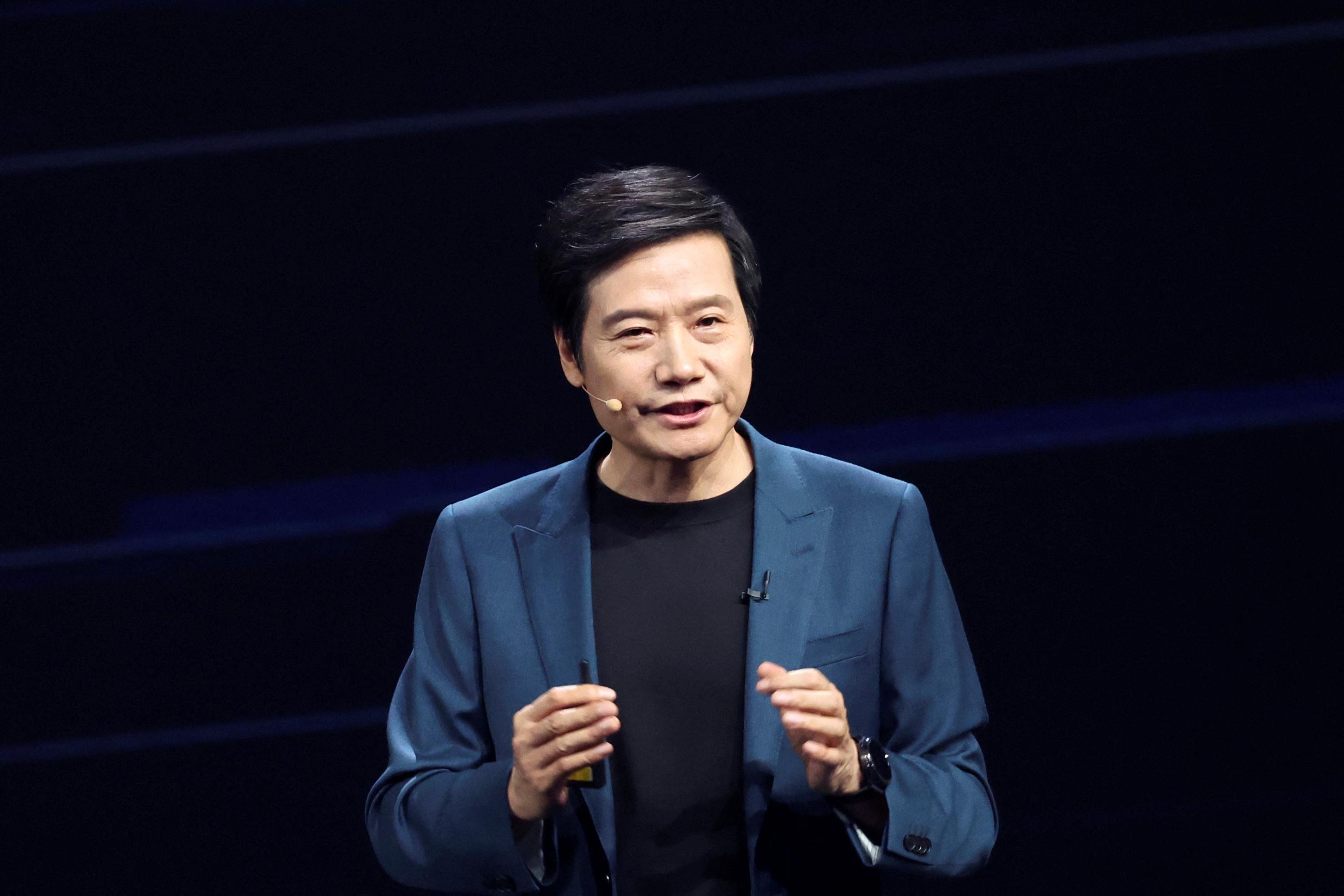 雷军商业智慧：顺势、借势与造势的创业哲学