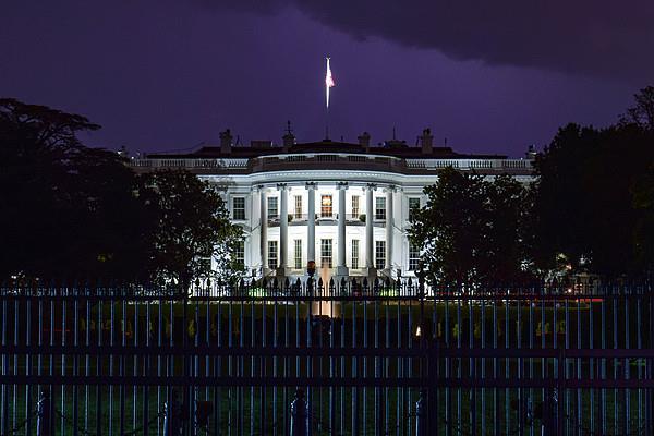 美国联邦政府时隔七年再陷停摆危机