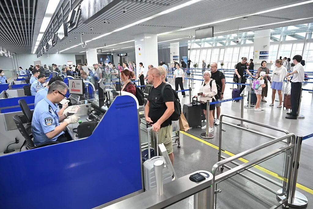 China Travel热潮下，3500万外国游客的入境难题与挑战