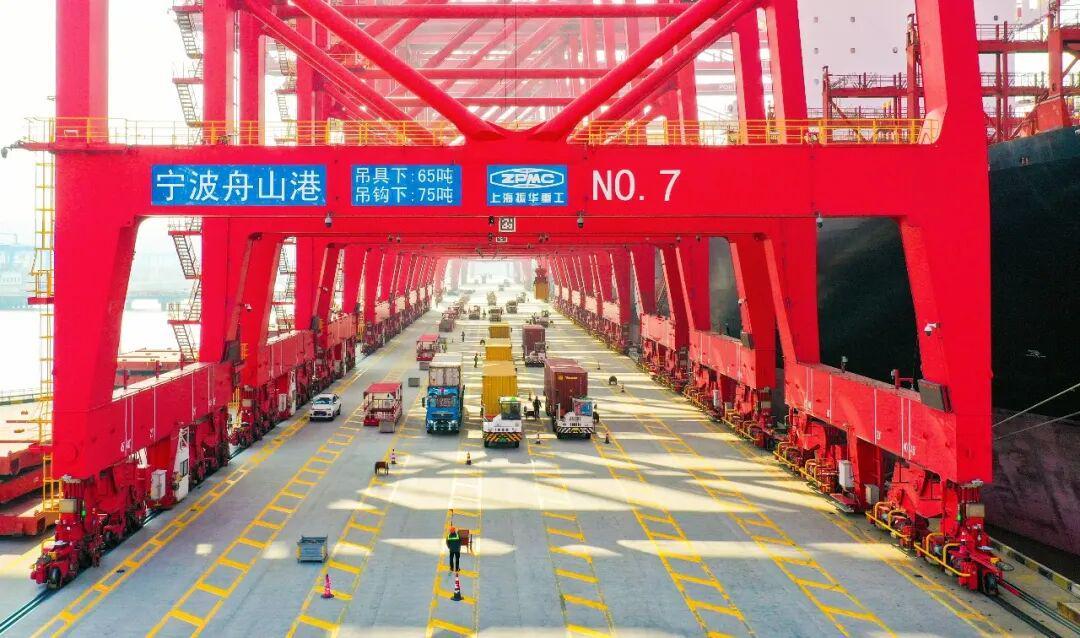 2025中国海港1-8月吞吐量排名揭晓，18大港口超亿吨！