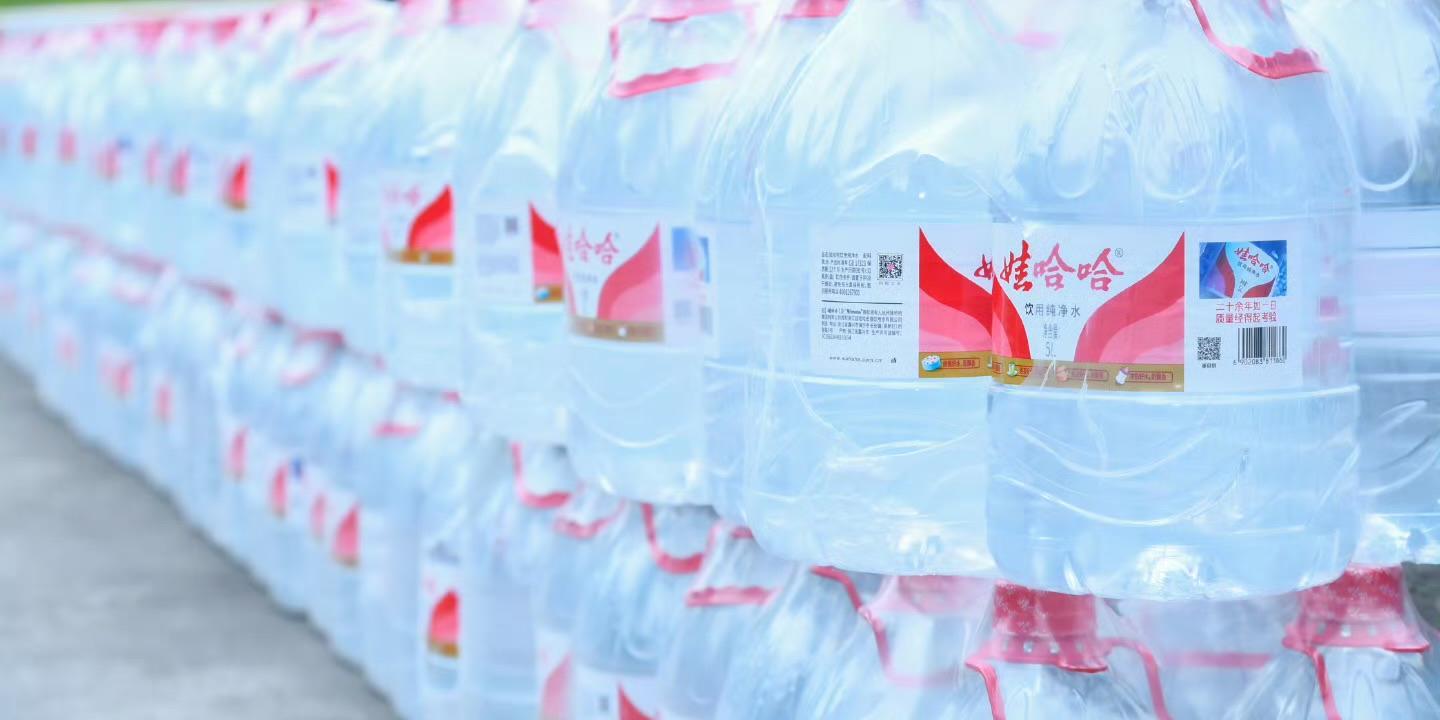 娃哈哈2024年前三季度销售额下滑超3%，内部调整与家族纷争并存
