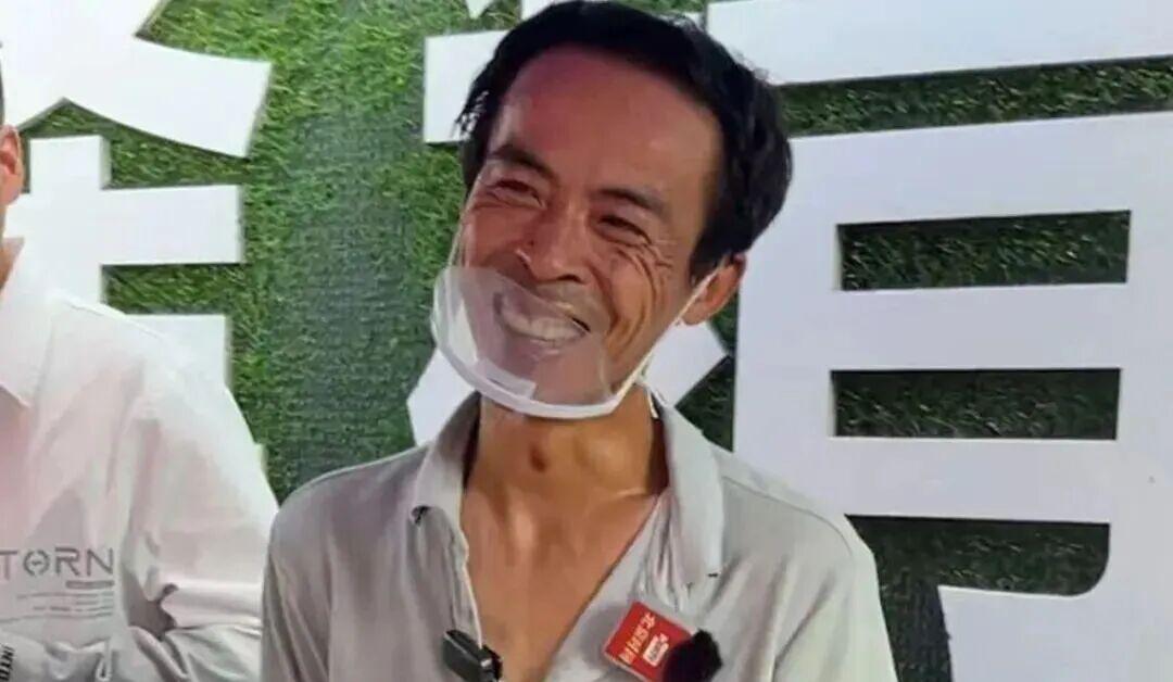 鸡排哥工作室成立：网红餐饮如何打破短命魔咒？