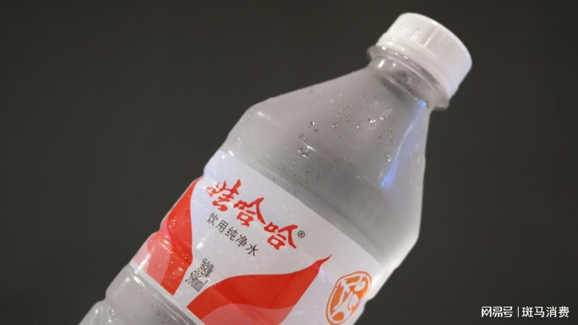 宗馥莉辞任娃哈哈：豪门纷争与新品牌‘娃小宗’的崛起