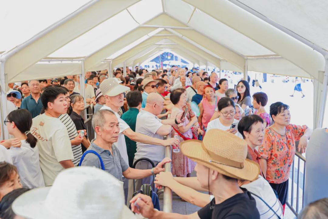 从新超市开业看大卖场衰落：零售业变革与未来趋势