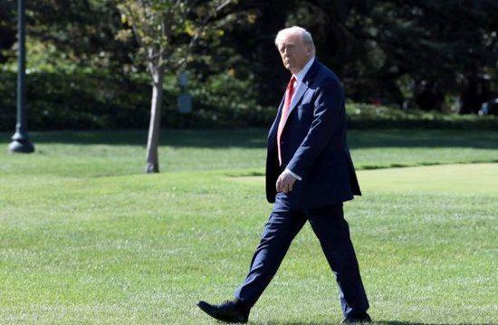 美媒：特朗普暗示或取消对华新关税，美股应声上涨