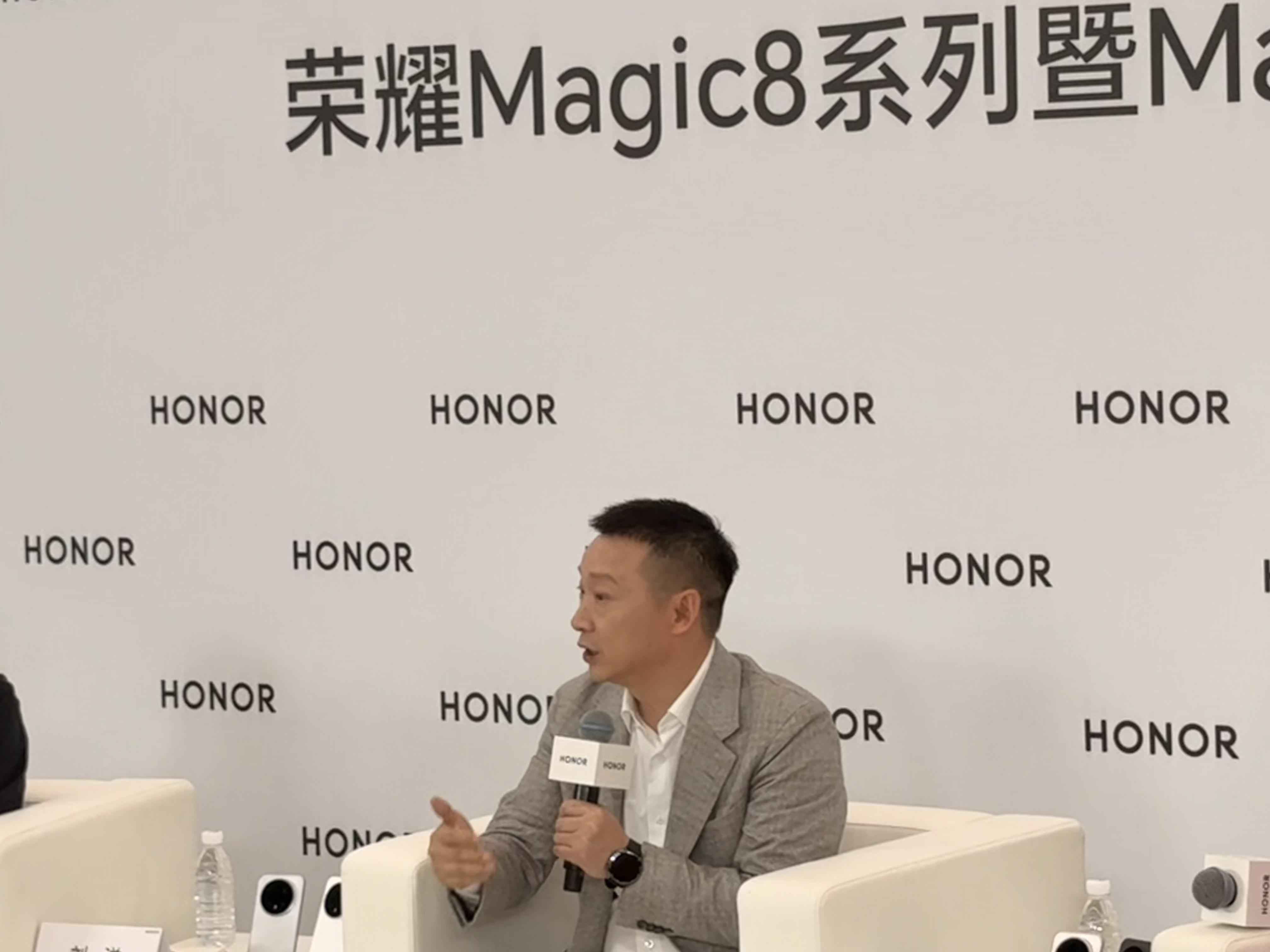 荣耀CEO李健