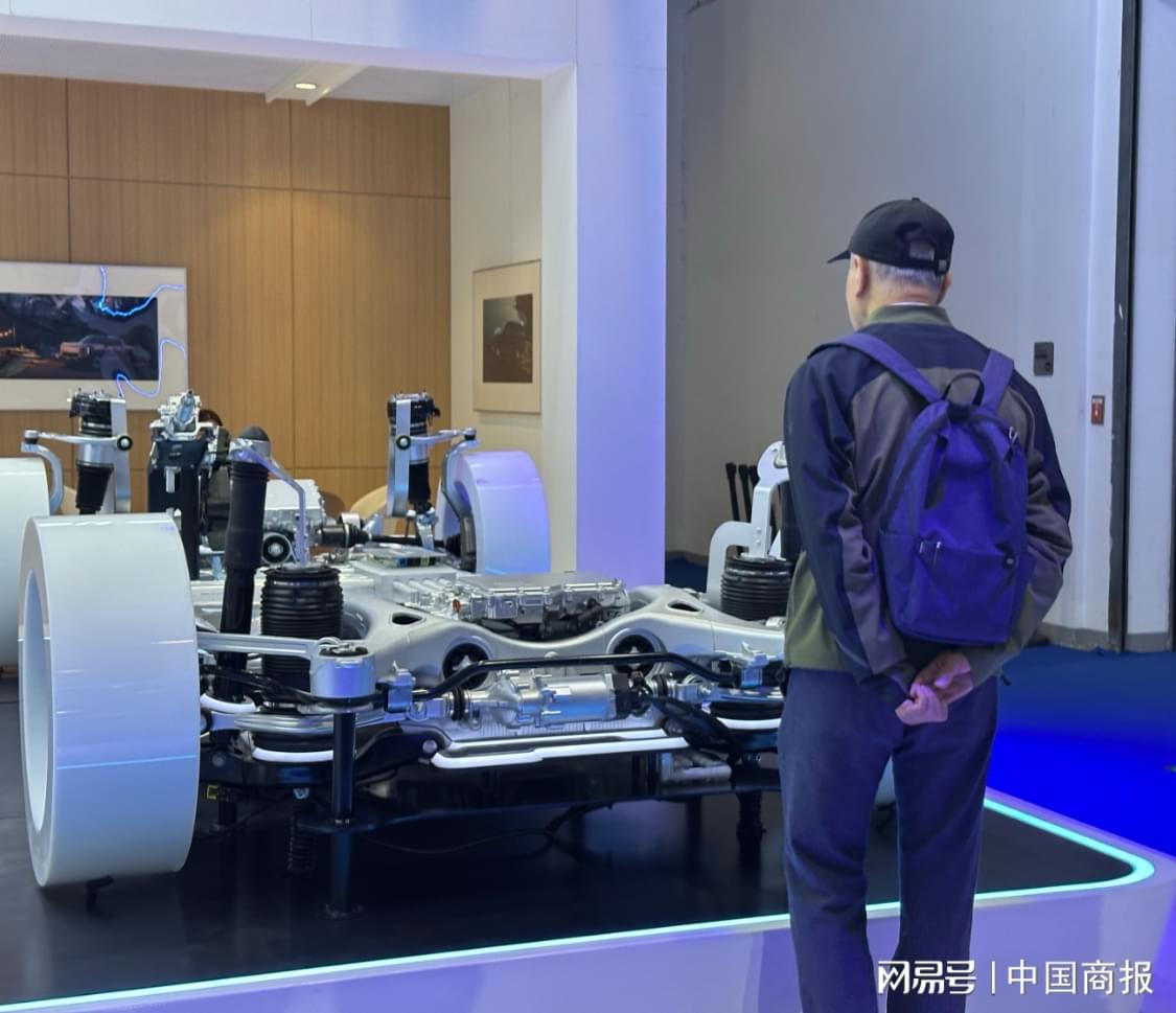 2025世界智能网联汽车大会：智能生态与人文关怀共塑未来出行