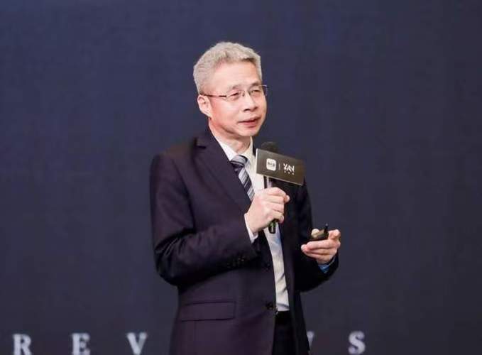 李迅雷：黄金暴涨、股市波动，普通人机会在哪？