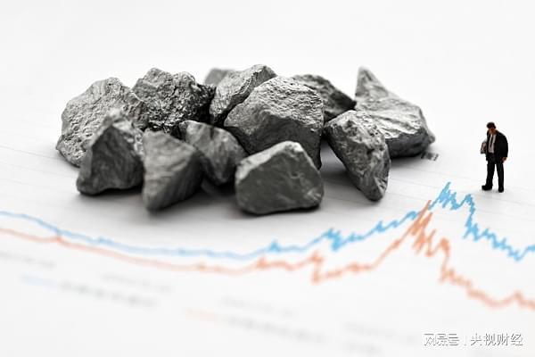 21日国际白银价格欧洲时段暴跌，市场波动加剧